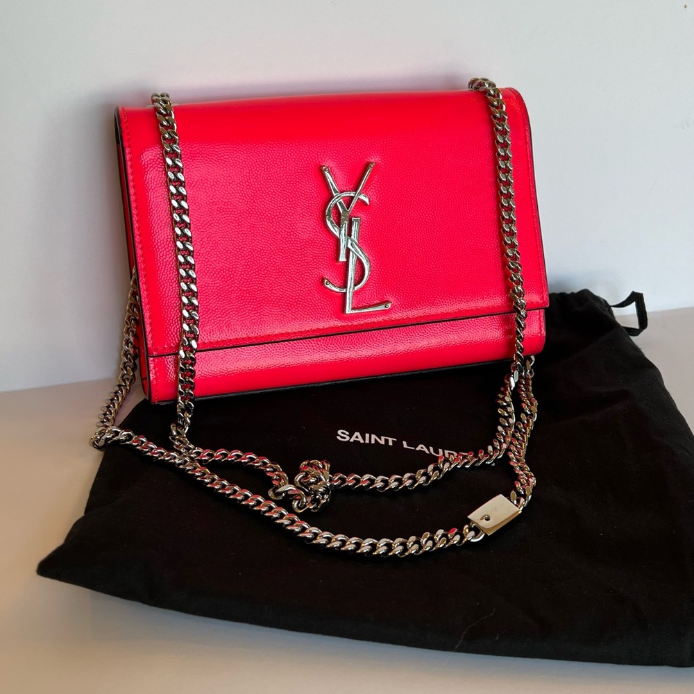 Saint Laurent Leather Handbag